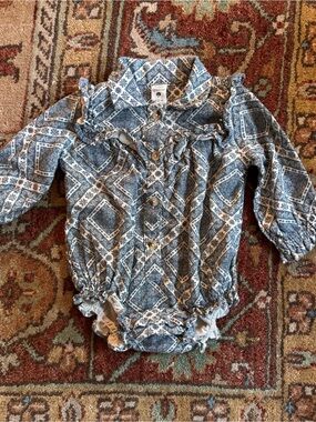 Kate Quinn Blue White Paisley Infant Ruffled Romper